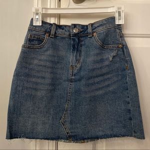 denim skirt